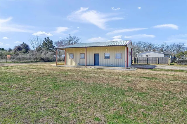 $1,500 | 362 Fisherman Road, Pottsboro, TX 75076