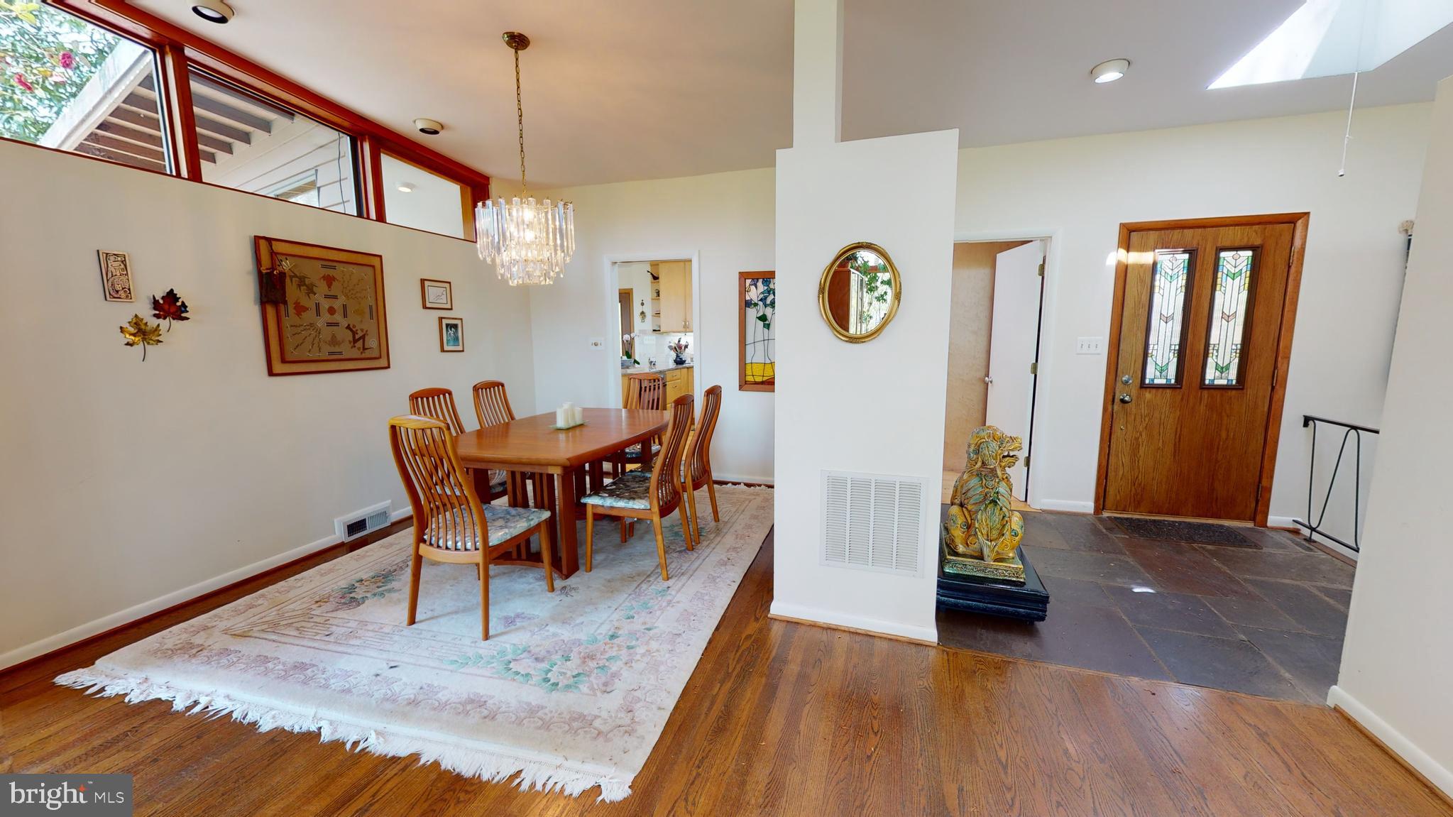 1717 Briar Ridge Road McLean, VA 22101 - Photo 11 of 39