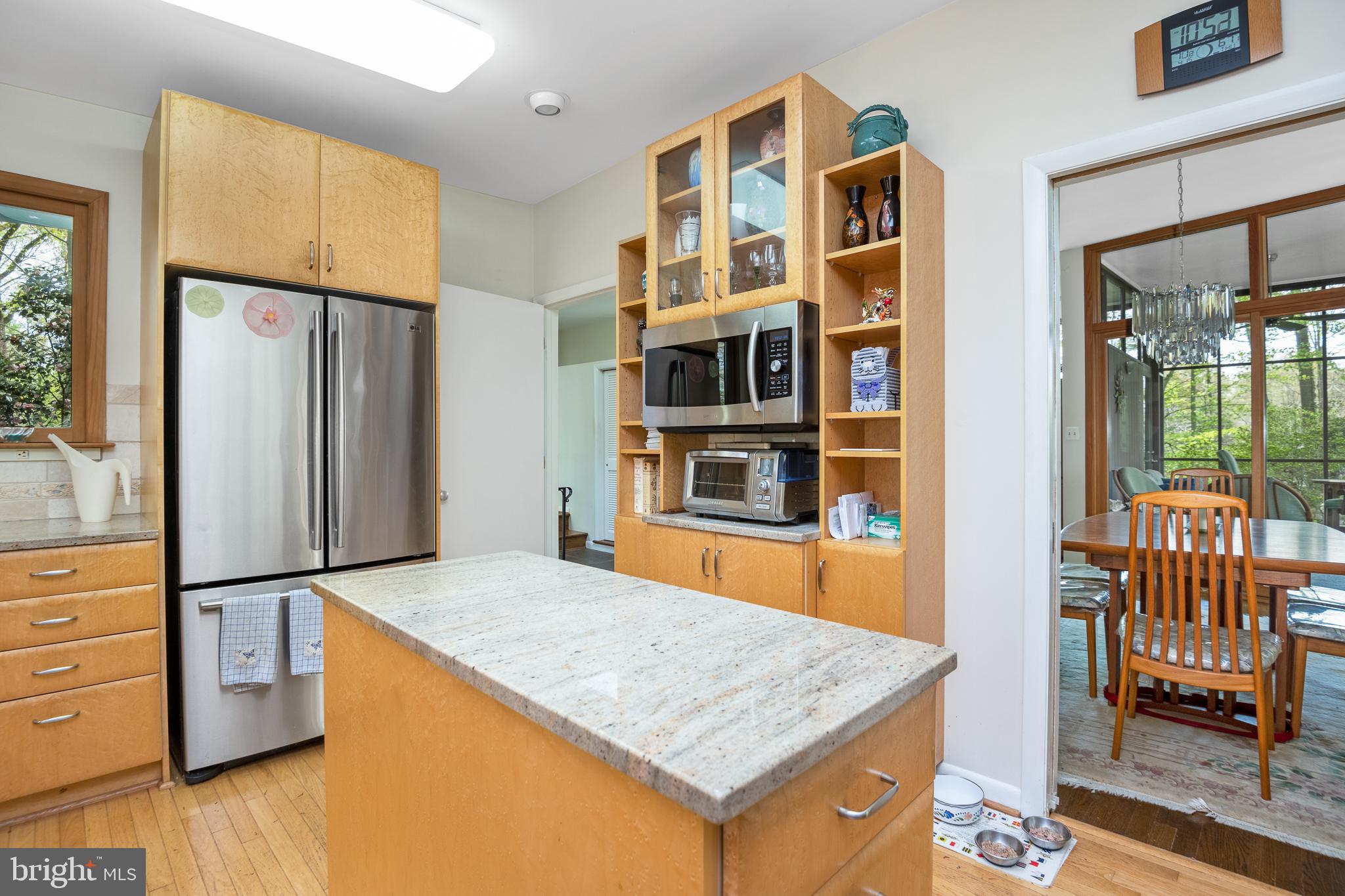 1717 Briar Ridge Road McLean, VA 22101 - Photo 15 of 39