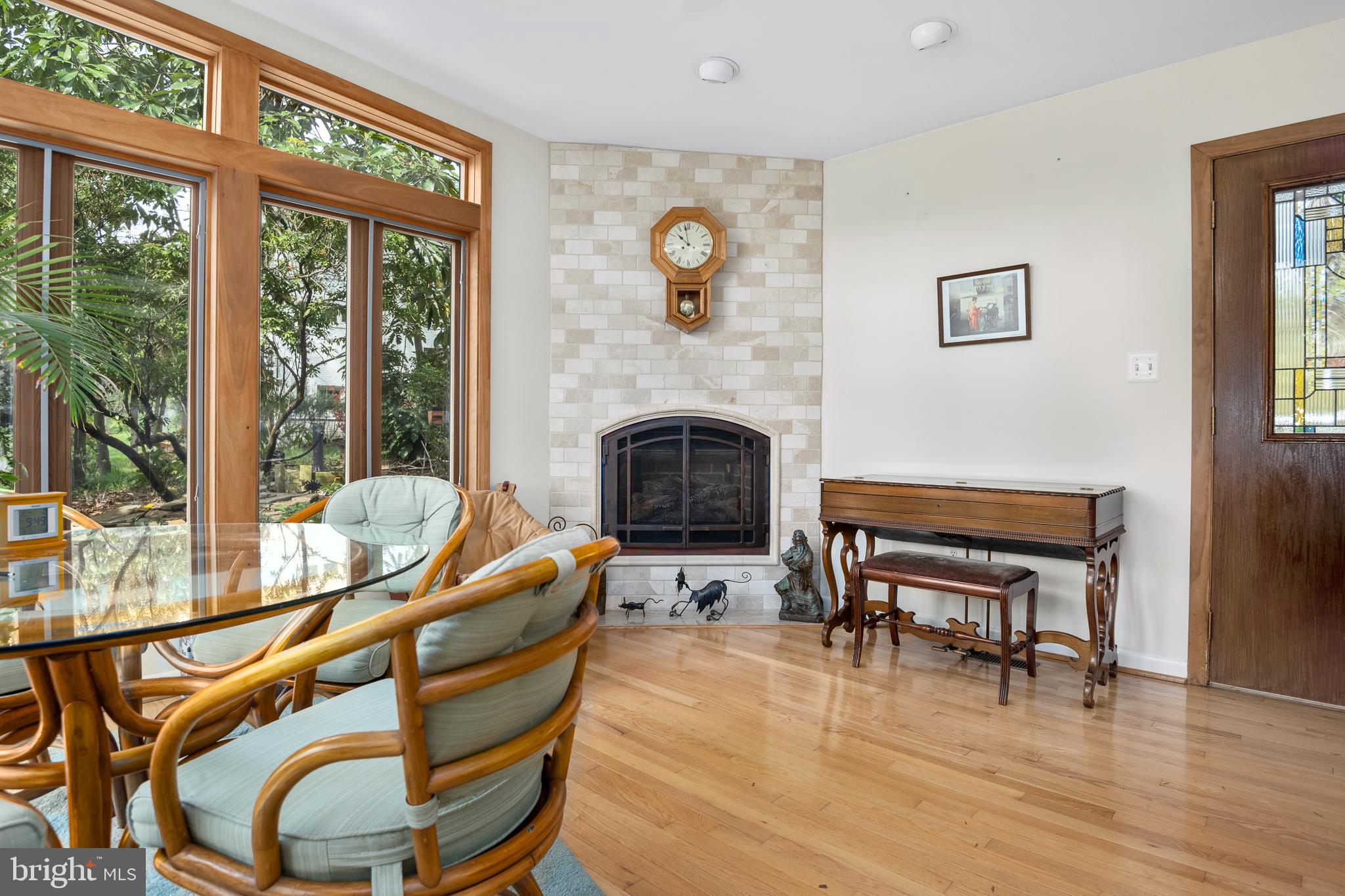 1717 Briar Ridge Road McLean, VA 22101 - Photo 17 of 39