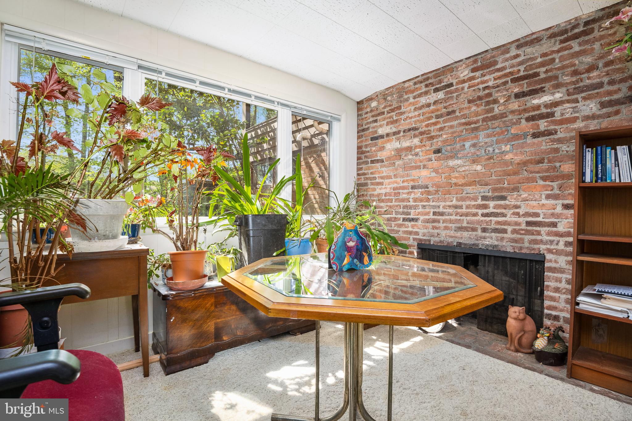 1717 Briar Ridge Road McLean, VA 22101 - Photo 29 of 39