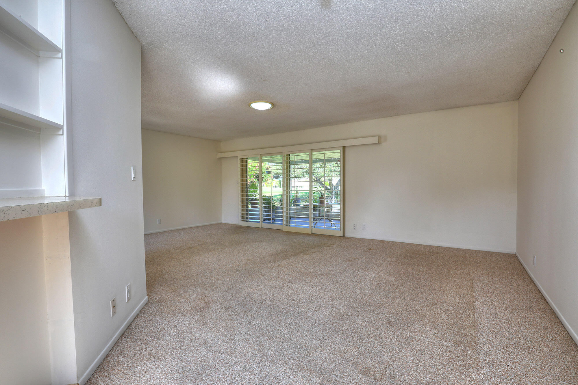5822 Encina Road, Unit 3 Goleta, CA 93117 - Photo 8 of 26 View from Dining Area