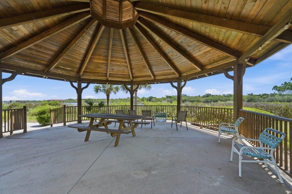 304 Portside Lane Edgewater, FL 32141 - Photo 13 of 70