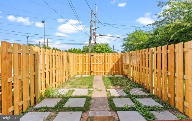 a garden view with a outdoor space