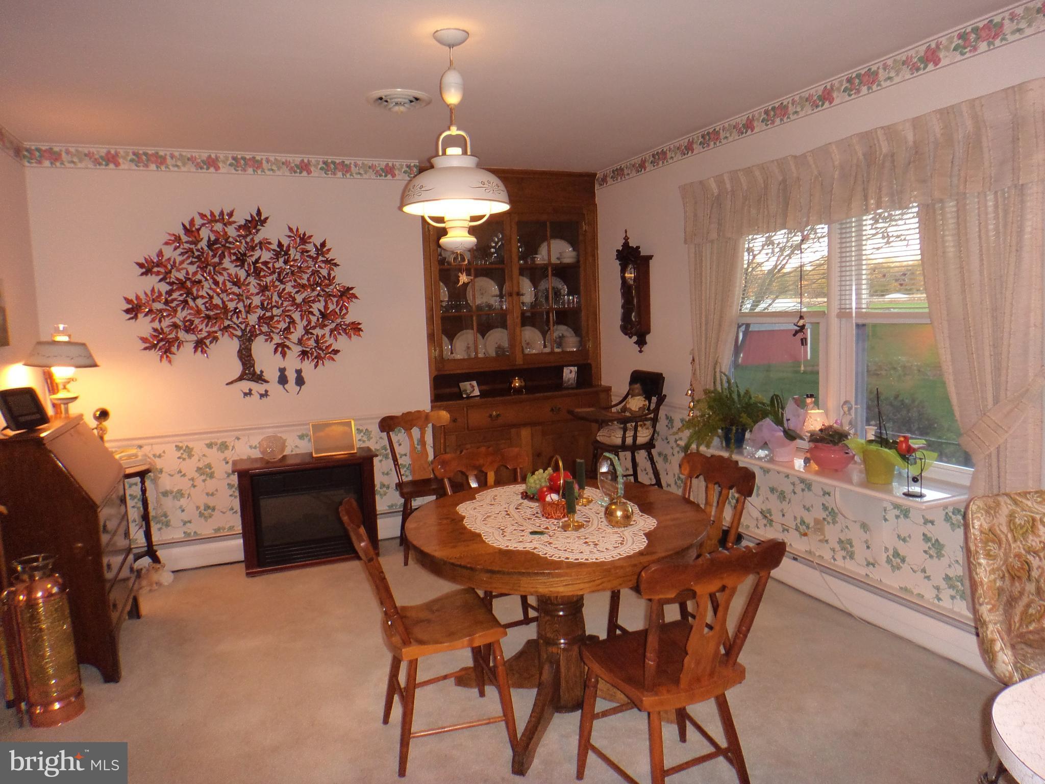 7364 Angle Road Chambersburg, PA 17202 - Photo 6 of 26 Dining Room