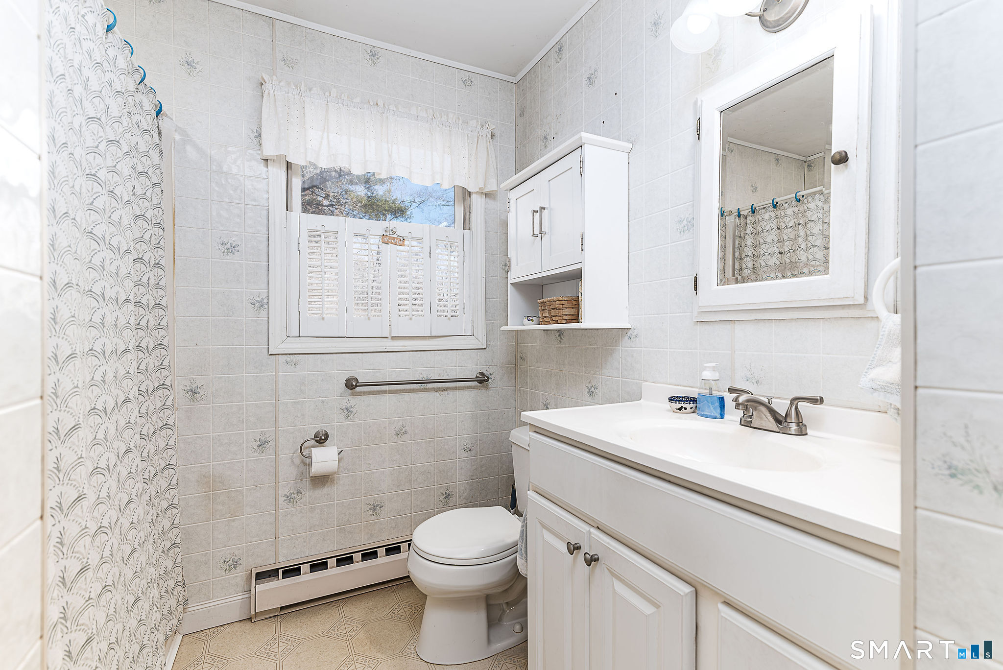 73 Mountain Hill Road North Grosvenordale, CT 06255 - Photo 18 of 40