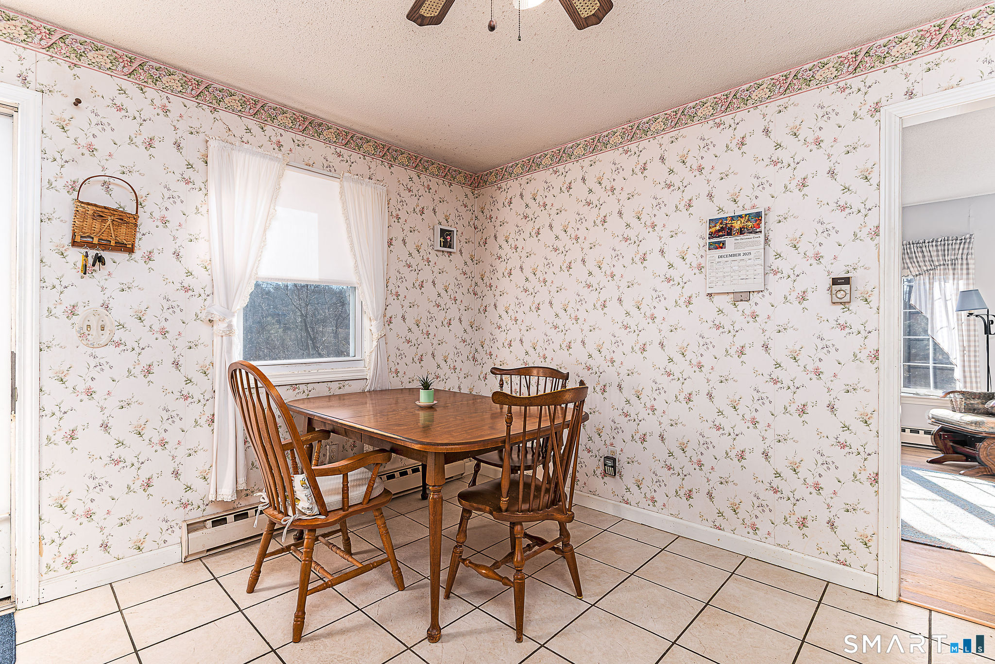 73 Mountain Hill Road North Grosvenordale, CT 06255 - Photo 6 of 40