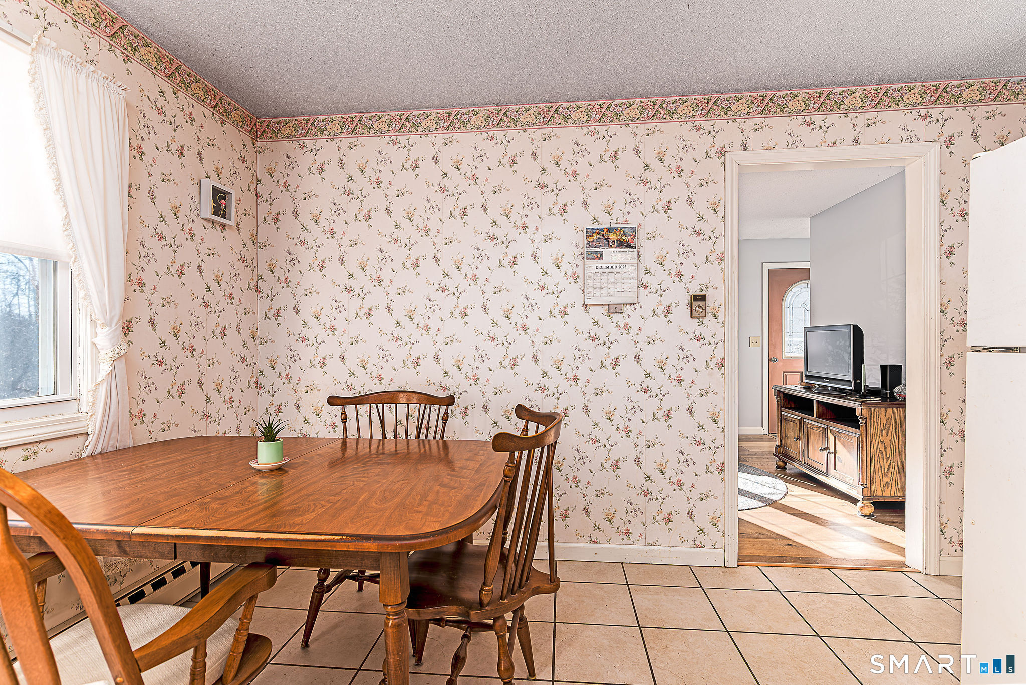 73 Mountain Hill Road North Grosvenordale, CT 06255 - Photo 7 of 40