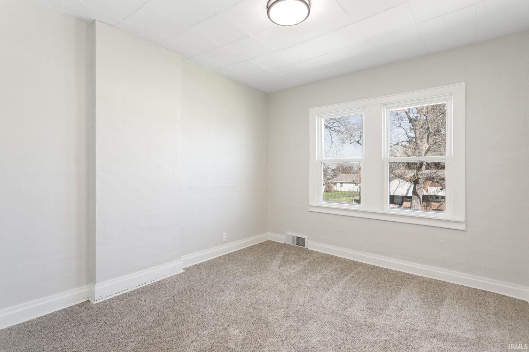 712 West Calvert Street South Bend, IN 46613 - Photo 9 of 17