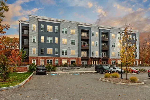 $975,000 | 60 Coppersmith Way, Unit 202, Canton, MA 02021