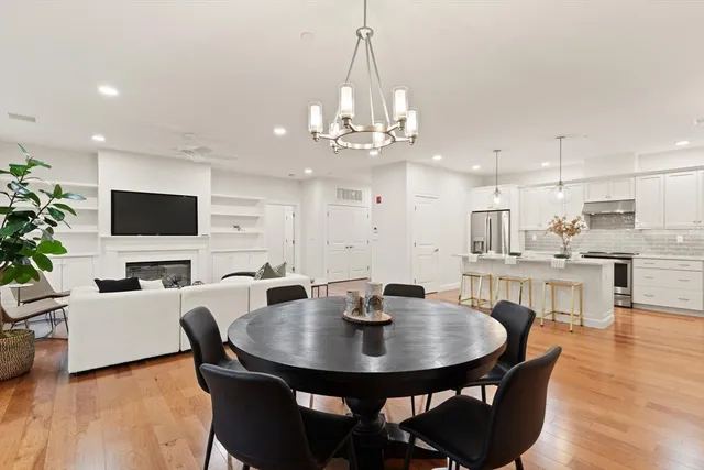 $975,000 | 60 Coppersmith Way, Unit 202, Canton, MA 02021