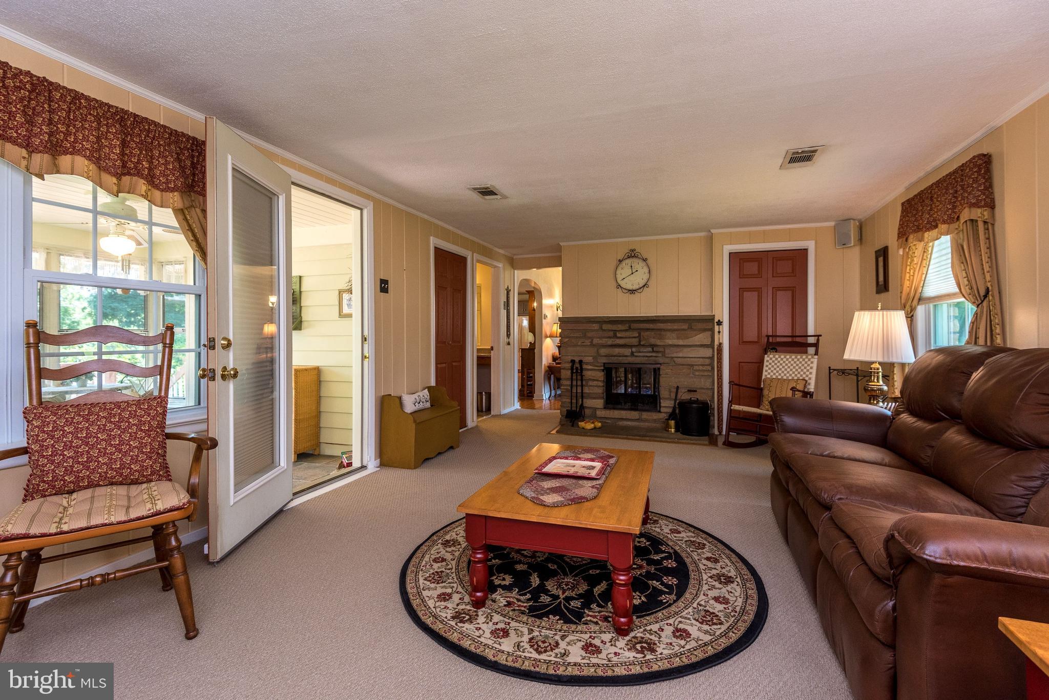 136 Windsor Road Yardley, PA 19067 - Photo 18 of 41 Gallery Image 18