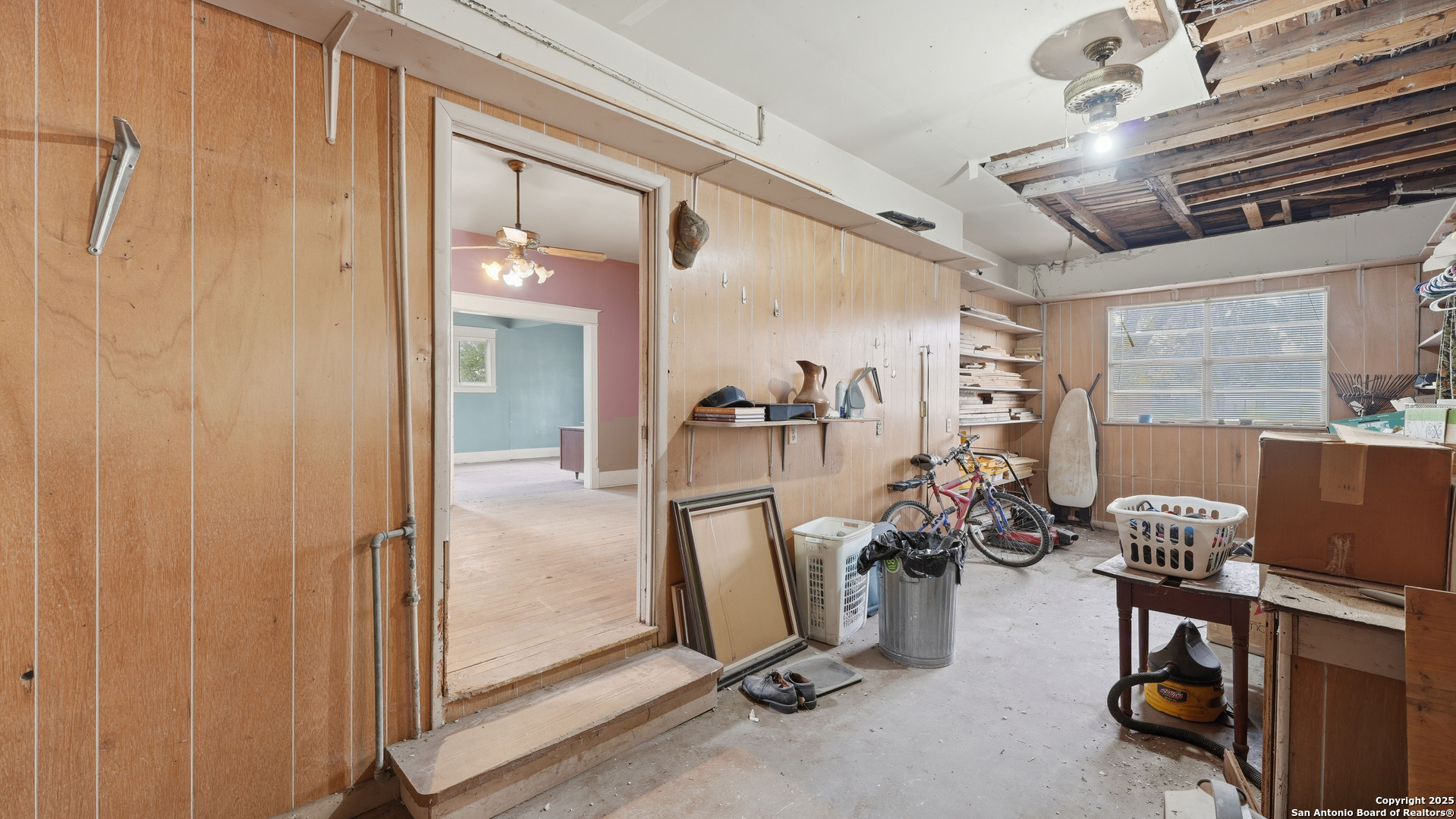 536 Commerce Street Pleasanton, TX 78064 - Photo 25 of 31 a view of a room with gym equipment