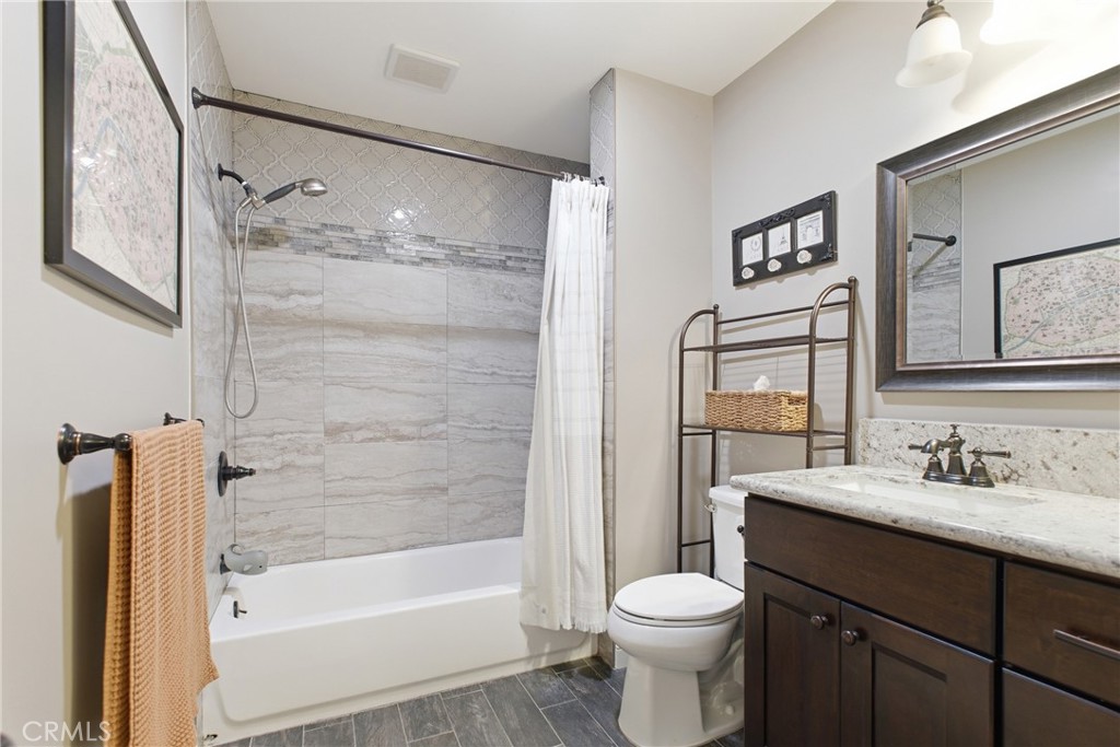 3403 Roxanne Avenue Long Beach, CA 90808 - Photo 13 of 22