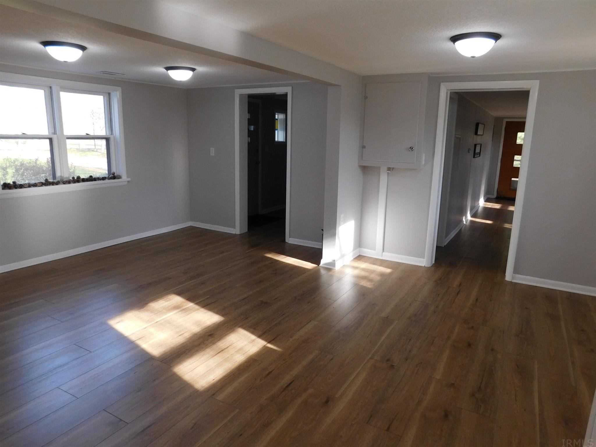 900 Robson Road Winona Lake, IN 46590 - Photo 11 of 31 Gallery Image 11