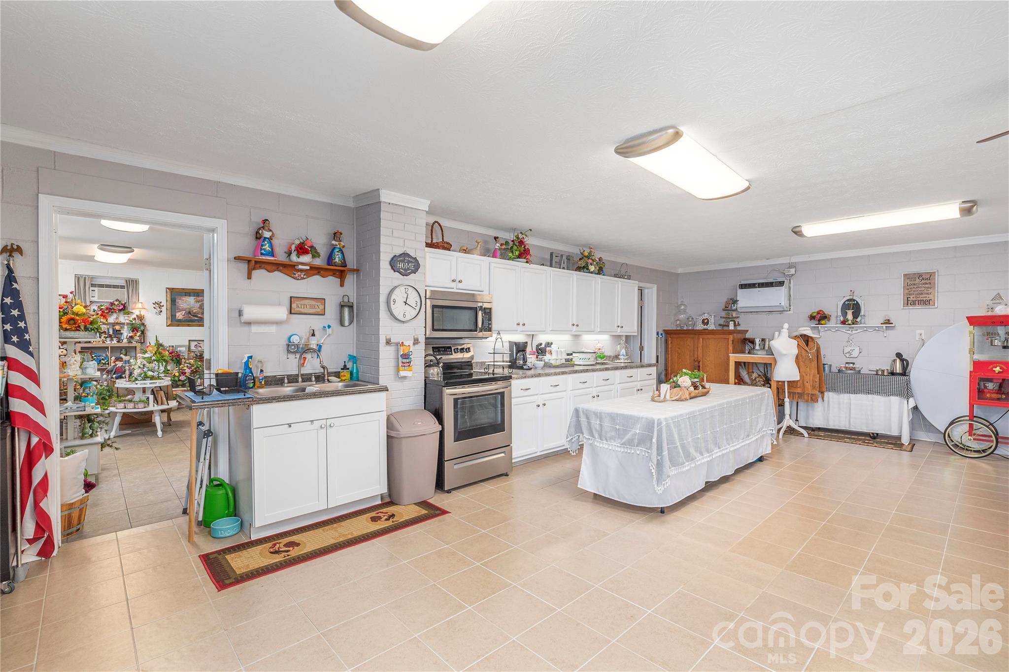 702 Love Joy Road Canton, NC 28716 - Photo 10 of 40