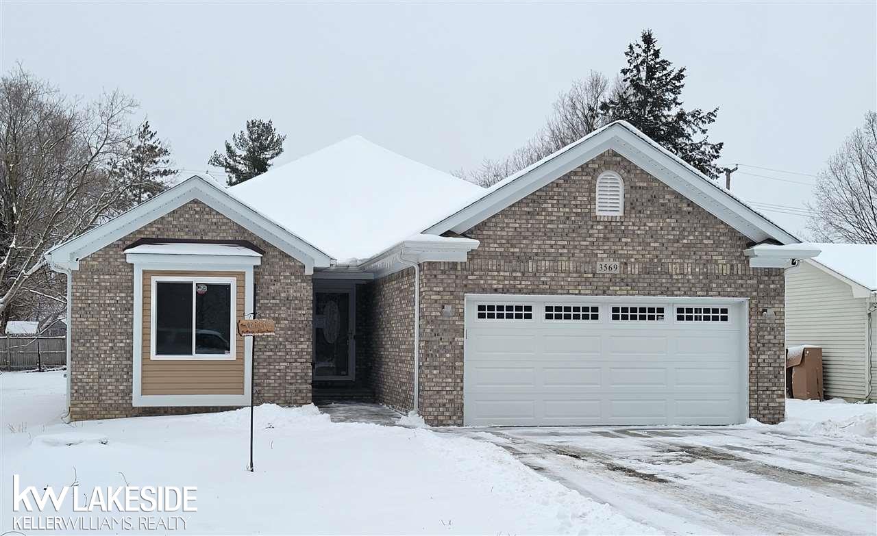 3569 Culbertson Avenue Rochester, MI 48307 - Photo 26 of 27 Feb 2022 Snowstorm