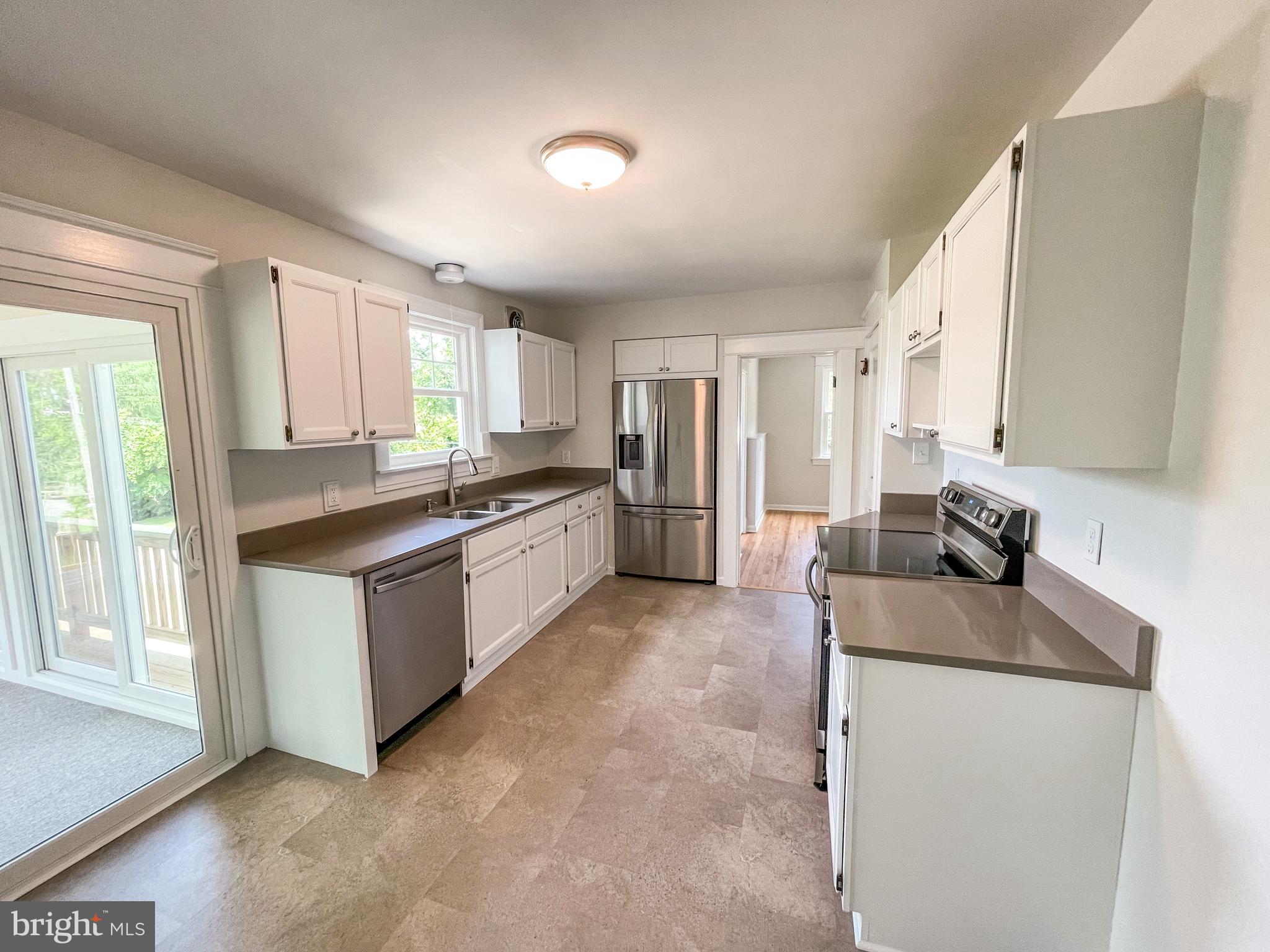 9 Elliott Road Annapolis, MD 21403 - Photo 21 of 51 Gallery Image 21
