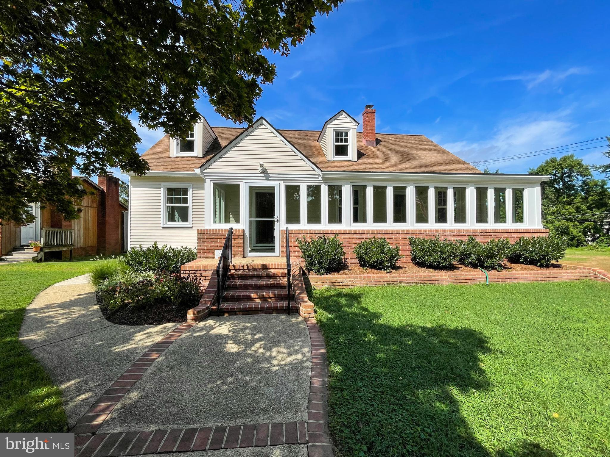 9 Elliott Road Annapolis, MD 21403 - Photo 5 of 51 Gallery Image 5