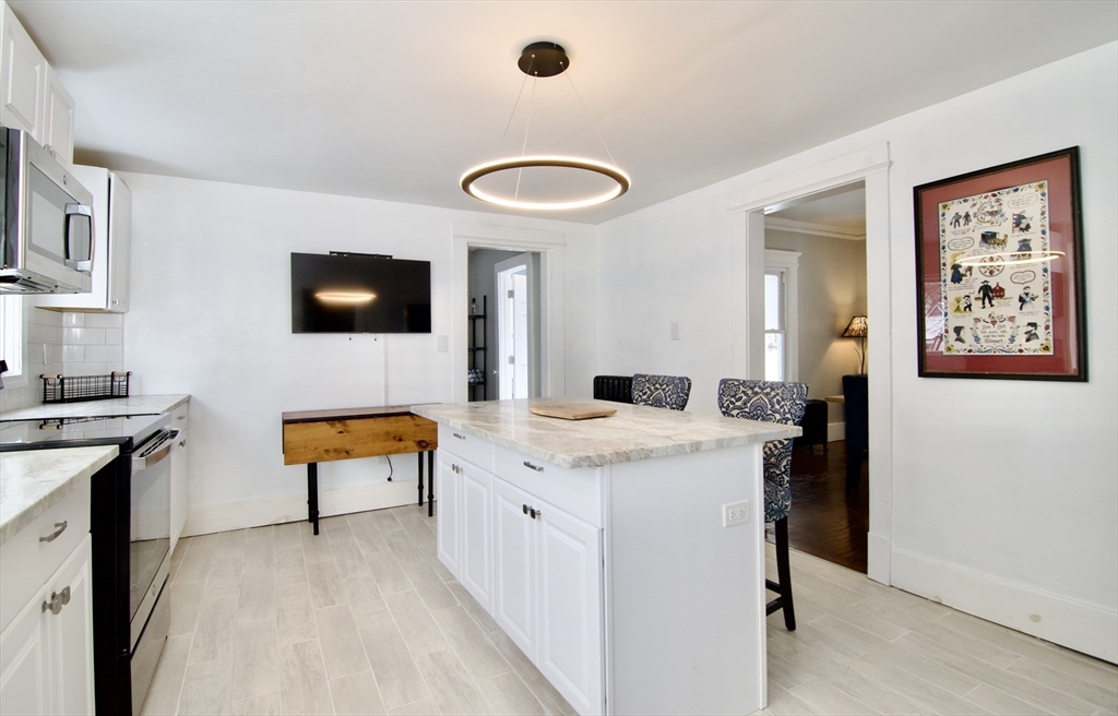 27 Rockland Street Springfield, MA 01118 - Photo 17 of 42