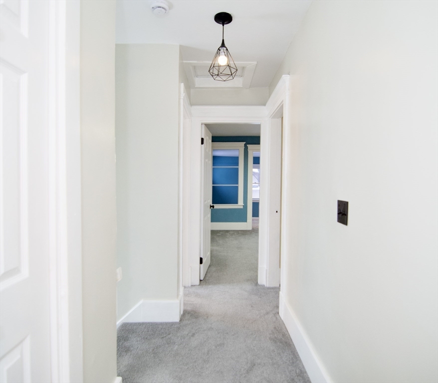 27 Rockland Street Springfield, MA 01118 - Photo 24 of 42