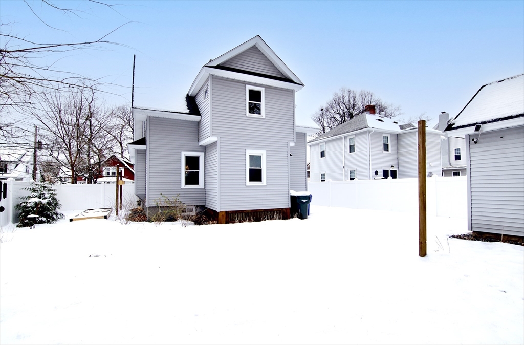 27 Rockland Street Springfield, MA 01118 - Photo 41 of 42