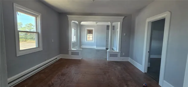 $1,700 | 62 Main Road, Unit 3, Tiverton, RI 02878