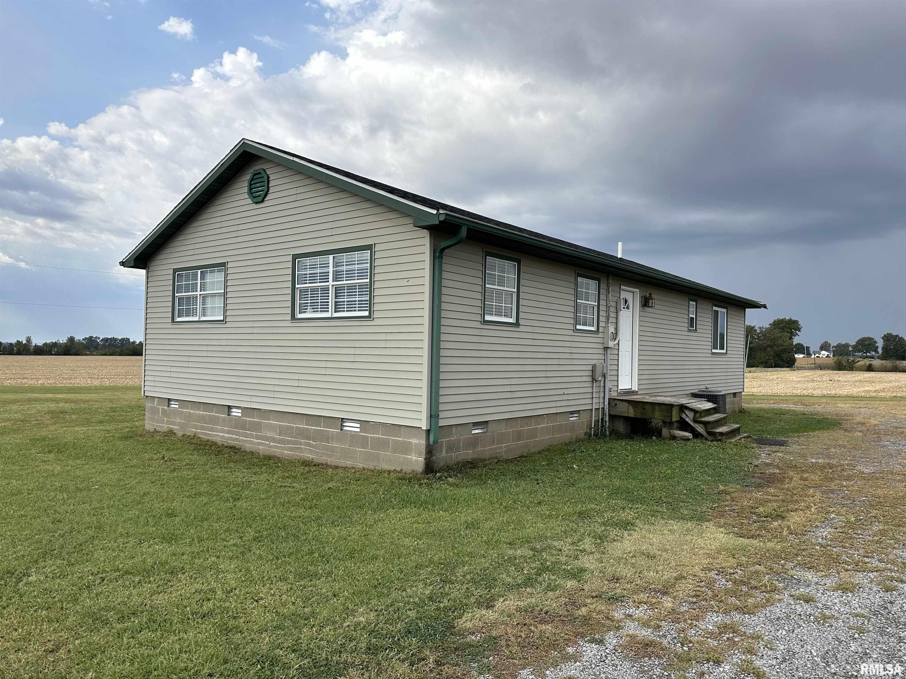 665 Kaid Road Eldorado, IL 62930 - Photo 8 of 22 Gallery Image 8
