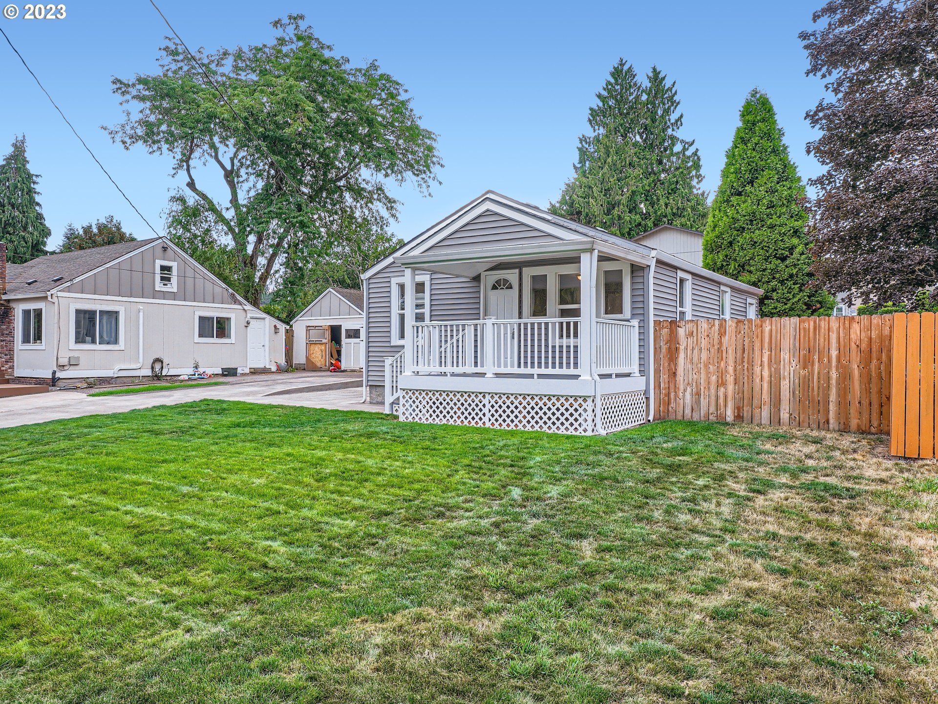 925 Northwest Fargo Street Camas, WA 98607 - Photo 3 of 28 Gallery Image 3