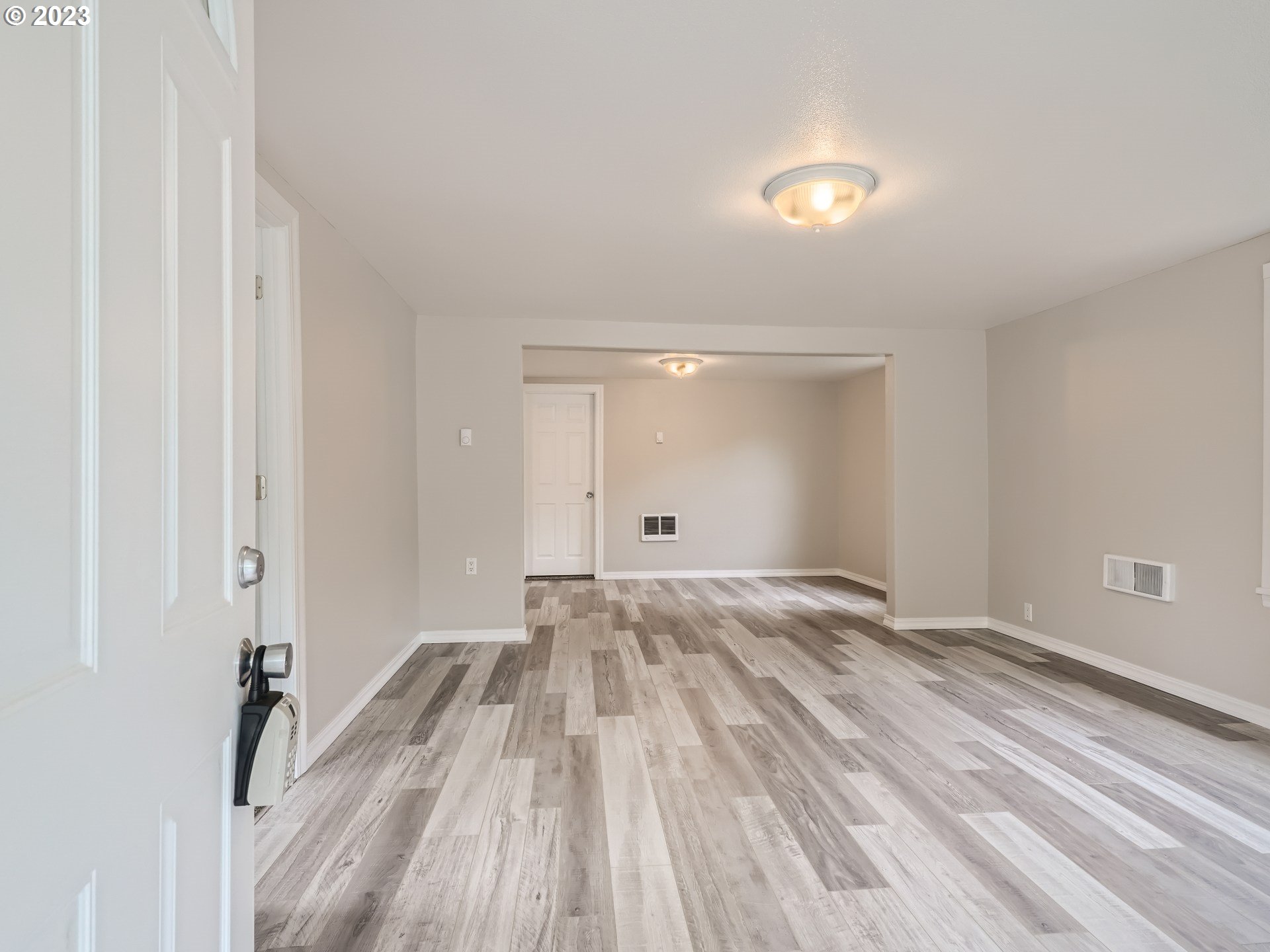 925 Northwest Fargo Street Camas, WA 98607 - Photo 5 of 28 Gallery Image 5