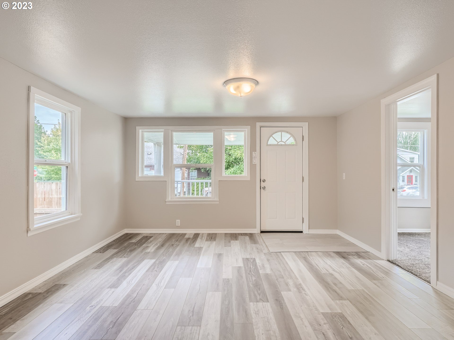 925 Northwest Fargo Street Camas, WA 98607 - Photo 8 of 28 Gallery Image 8