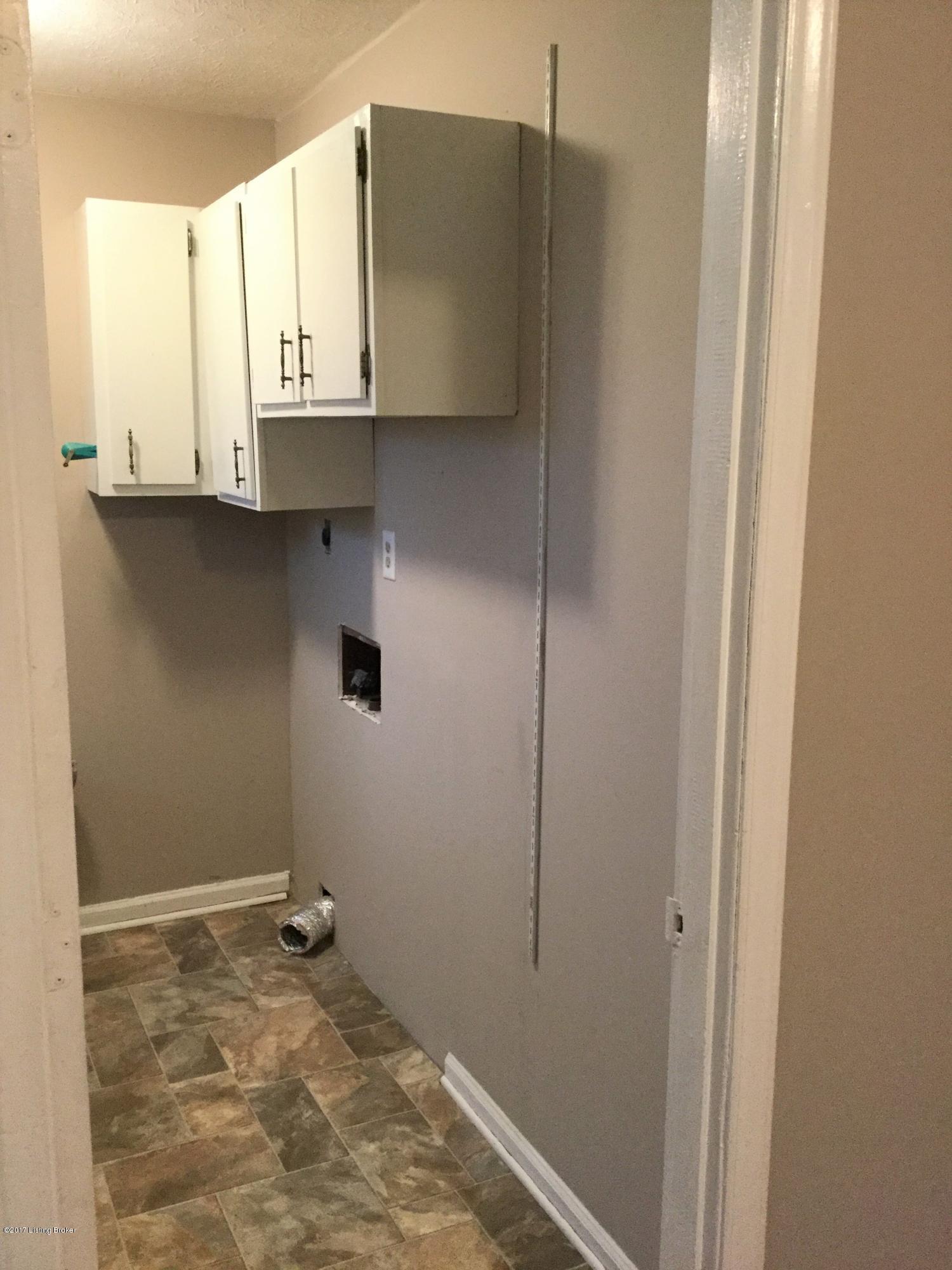 271 McCormack Road Waddy, KY 40076 - Photo 11 of 18 laundry