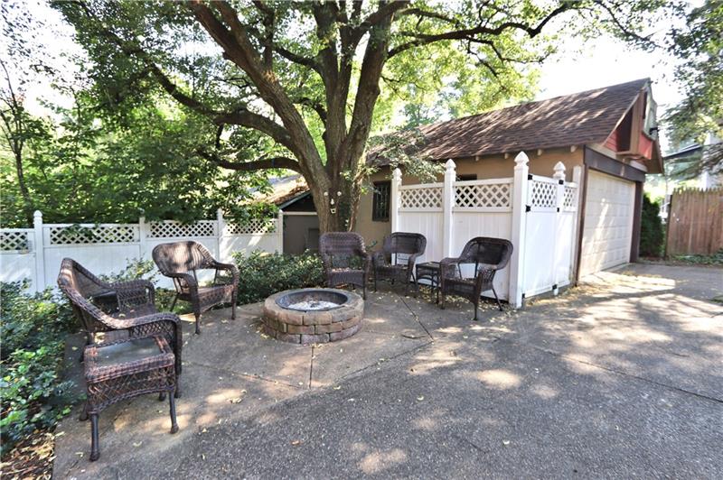 107 Edgecliff Road Carnegie, PA 15106 - Photo 25 of 25 Garage (new roof 2019)with sitting area/firepit.
