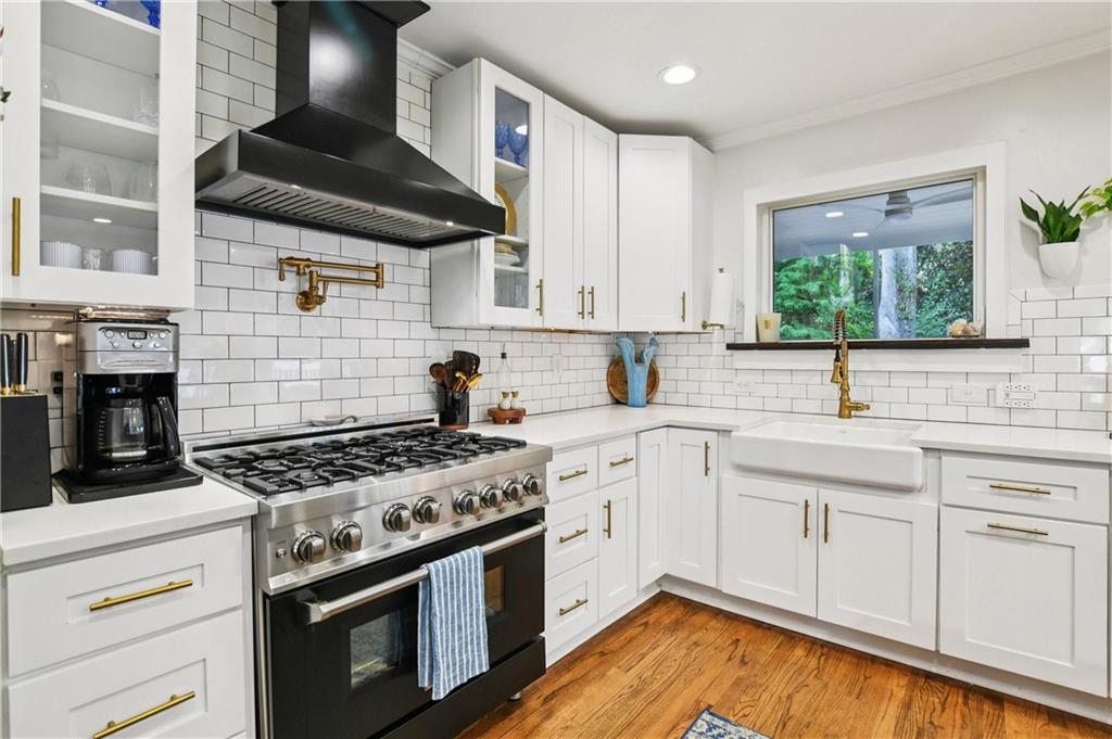 2035 Fairhaven Circle Northeast Atlanta, GA 30305 - Photo 12 of 45