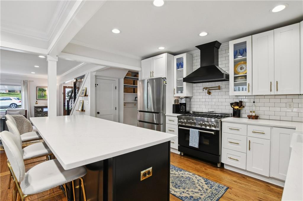 2035 Fairhaven Circle Northeast Atlanta, GA 30305 - Photo 13 of 45