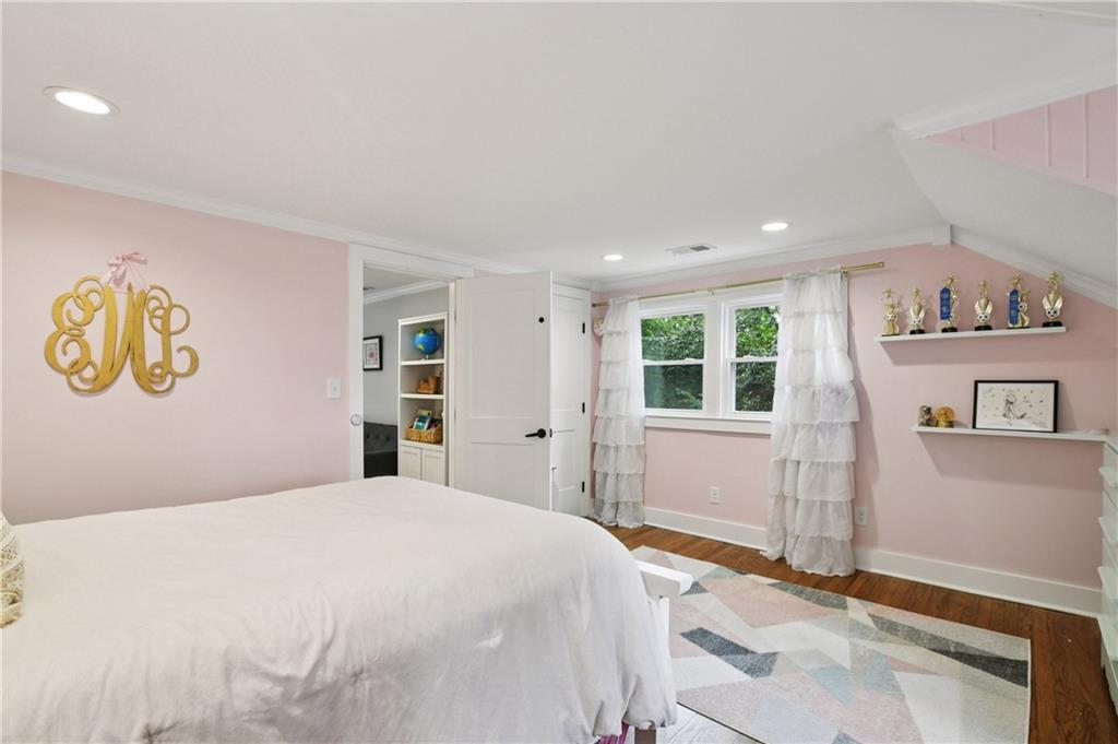 2035 Fairhaven Circle Northeast Atlanta, GA 30305 - Photo 37 of 45