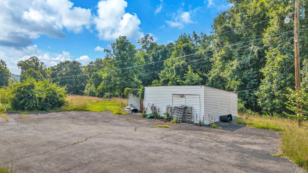 1203 Bachman Road Fayetteville, WV 25840 - Photo 16 of 28 Gallery Image 16