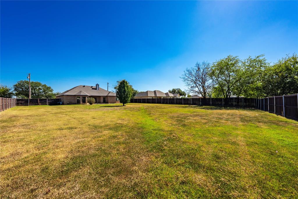 17821 Fm 3080 Mabank, TX 75147 - Photo 22 of 23 a view of a swimming pool and an outdoor space