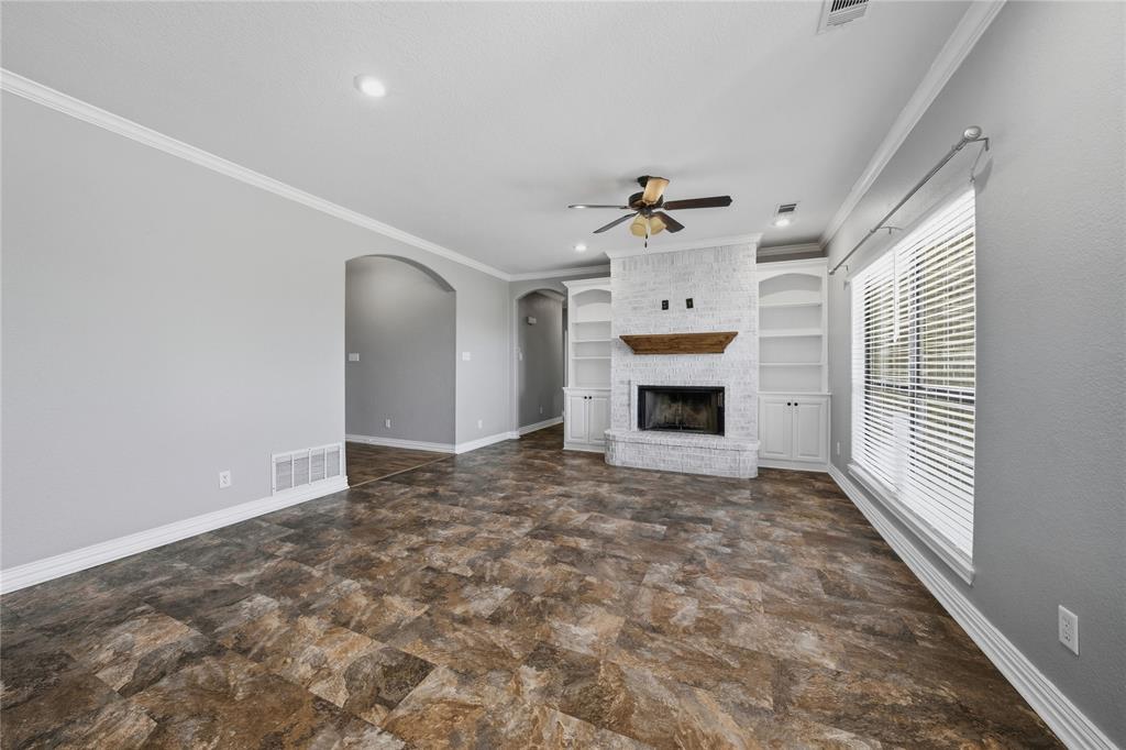 17821 Fm 3080 Mabank, TX 75147 - Photo 6 of 23 a view of empty room with a fireplace