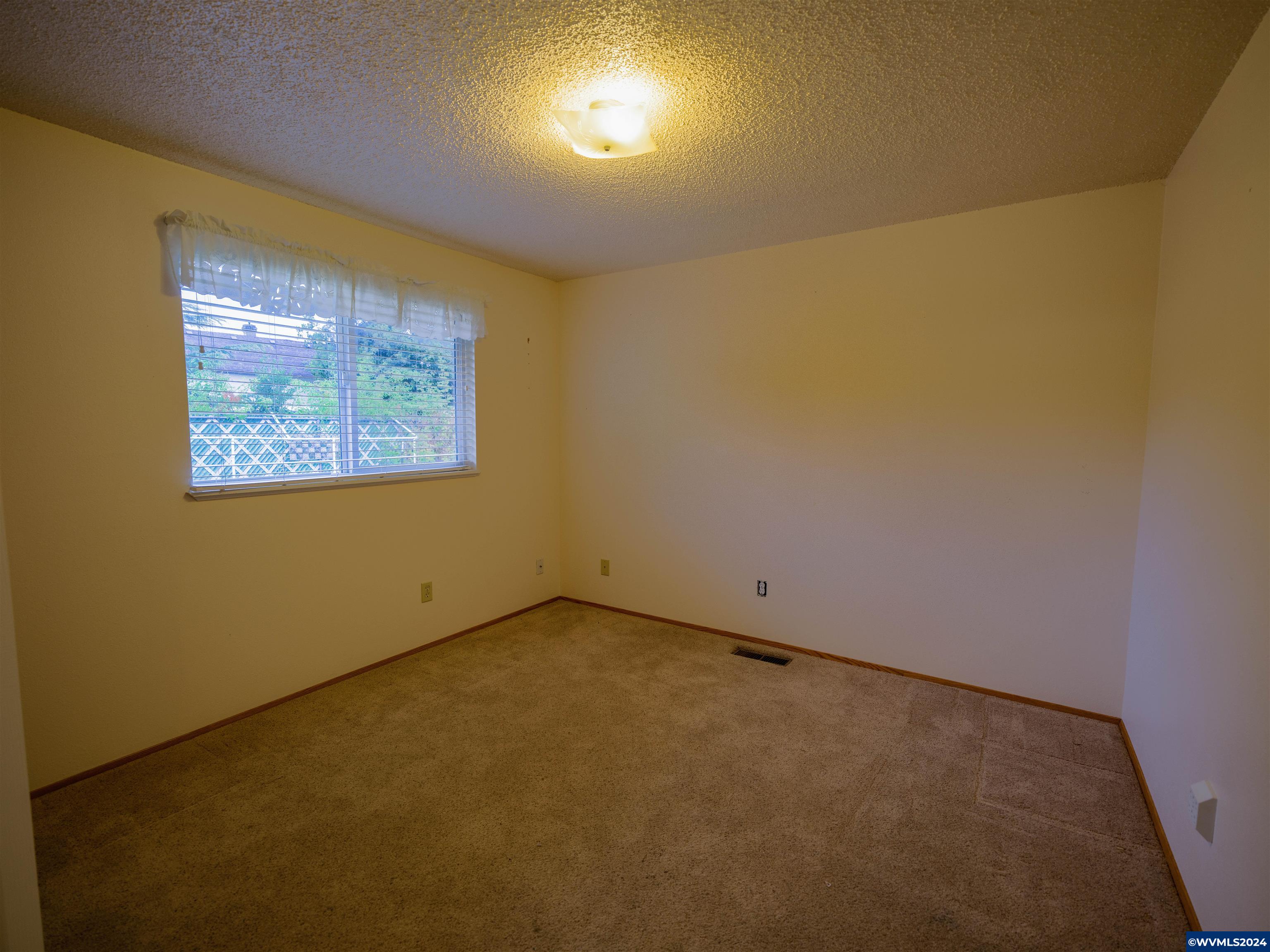 1125 Southwest Lincoln Street Albany, OR 97321 - Photo 6 of 16