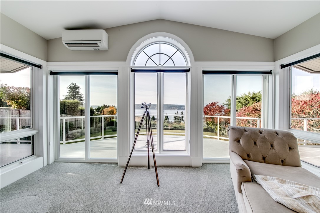 4502 Sunset Beach Road West University Place, WA 98466 - Photo 11 of 25 Gallery Image 11