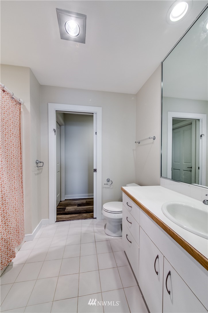 4502 Sunset Beach Road West University Place, WA 98466 - Photo 18 of 25 Gallery Image 18
