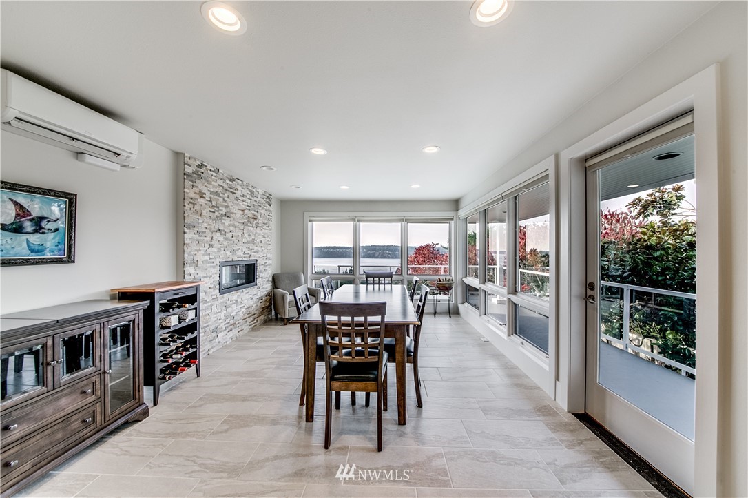 4502 Sunset Beach Road West University Place, WA 98466 - Photo 7 of 25 Gallery Image 7
