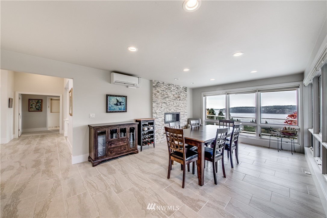 4502 Sunset Beach Road West University Place, WA 98466 - Photo 8 of 25 Gallery Image 8