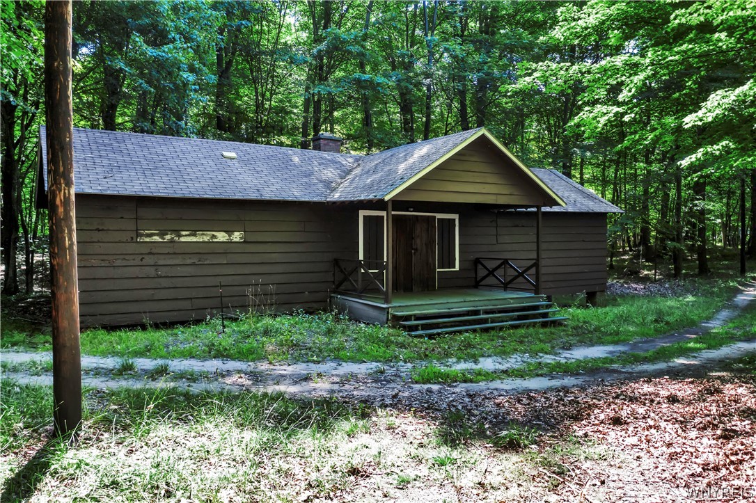 8462 Lake Shore Road Evans, NY 14006 - Photo 28 of 34