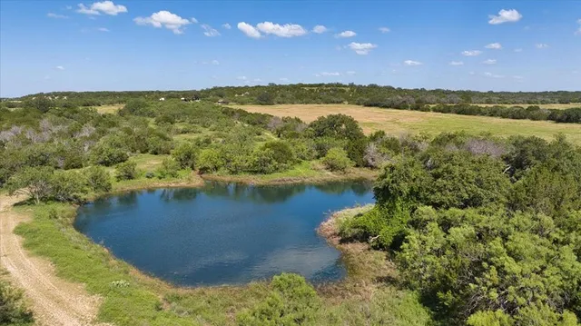 $1,950,000 | 1398 Blau Lane, Hext, TX 76848