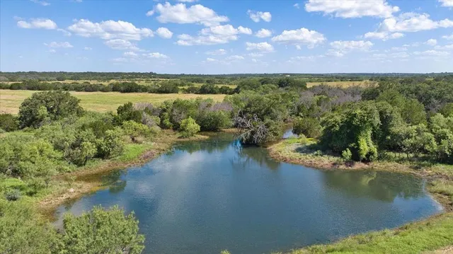 $1,950,000 | 1398 Blau Lane, Hext, TX 76848
