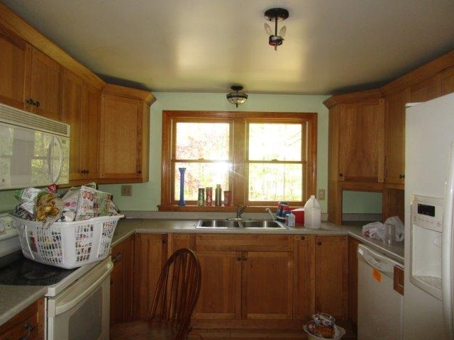 24 Elkins Road Kingston, NH 03848 - Photo 7 of 16 Gallery Image 7