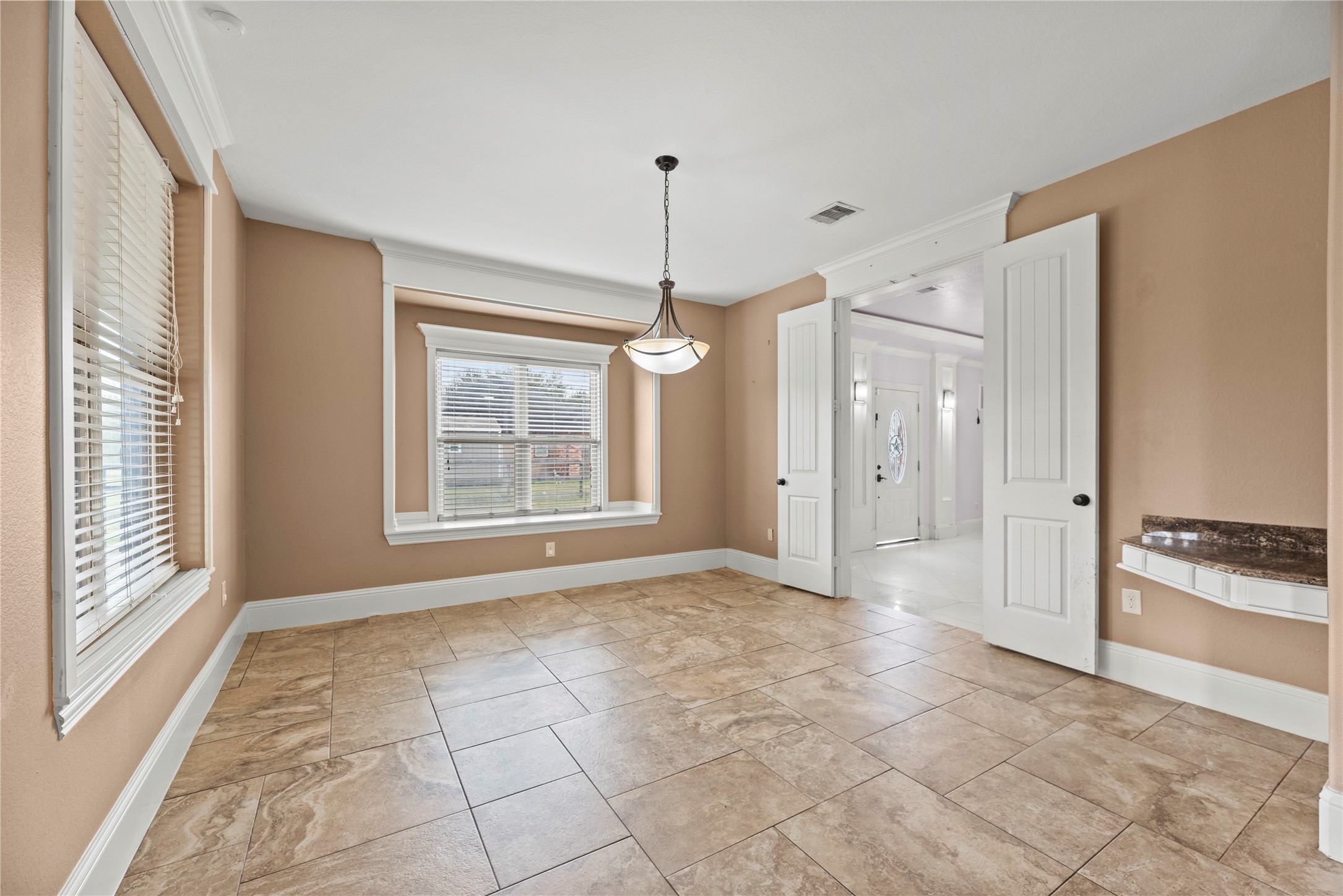 30914 Coco Street Cypress, TX 77433 - Photo 19 of 47 Large breakfast room.