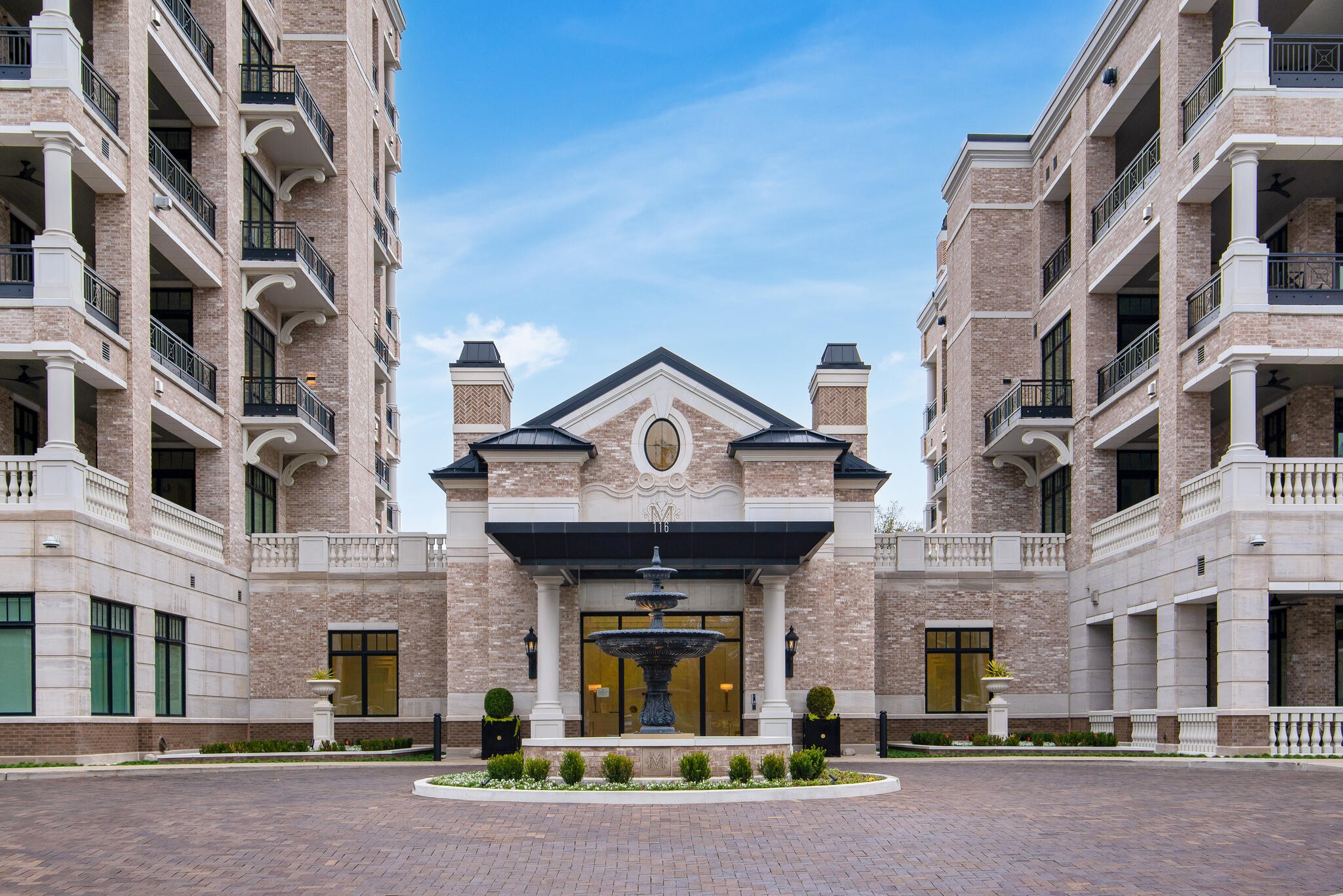 110 Woodmont Boulevard, Unit N601 Nashville, TN 37205 - Photo 42 of 42 a view of a building with a street